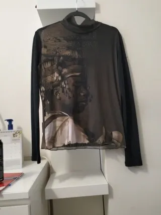 Camiseta Desigual manga larga estampada