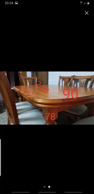 Mesa de comedor de madera con 6 sillas