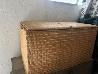 Baúl vintage tela y madera