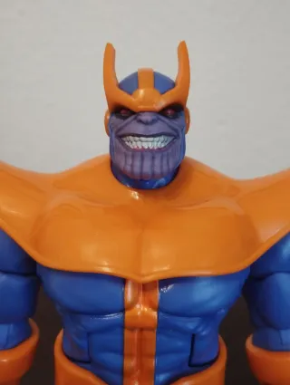 Thanos Marvel Legends Gamerverse Figura