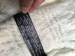 Jersey Zara blanco con detalles