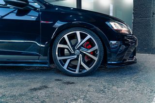 VOLKSWAGEN Golf GTI Clubsport (2017)