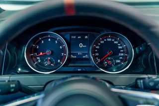 VOLKSWAGEN Golf GTI Clubsport (2017)