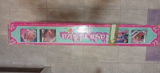 Barbie Fashion Plaza con scala mobile