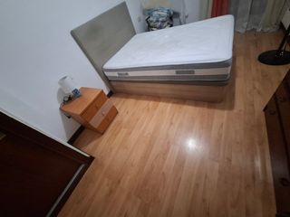 Cama completa casi nueva