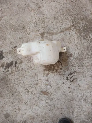 Botella limpia parabrisas Suzuki Vitara 1.9td