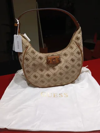 Bolso Guess sin estrenar