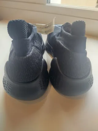 Zapatillas Adidas Negras Niños Talla 40