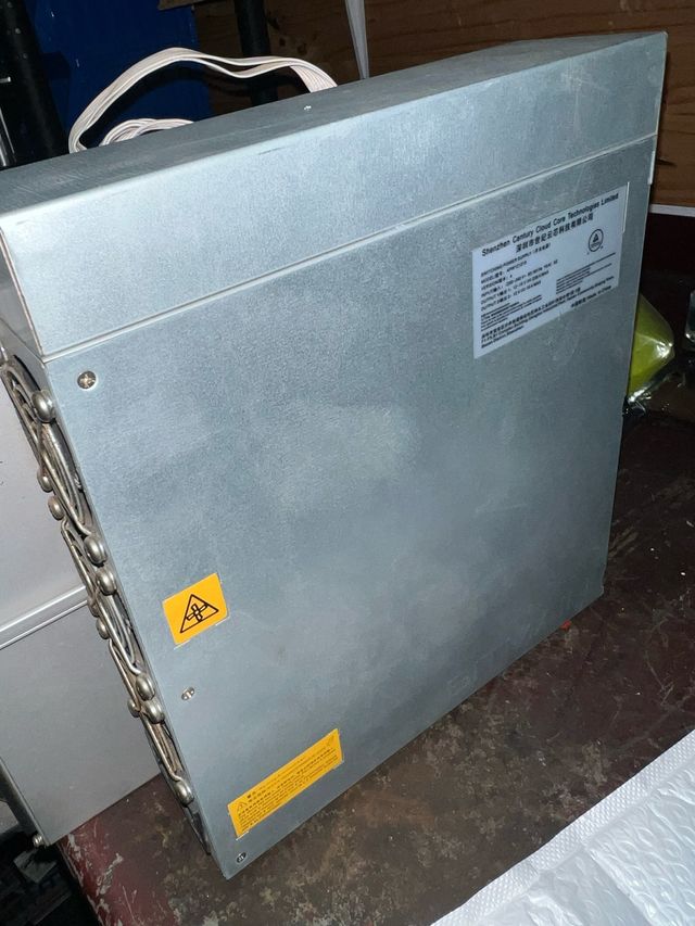 Fuente Alimentación Antminer S19