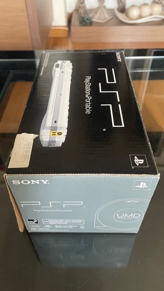 CAJA SONY PSP 1004 BLANCO + ACCESORIOS