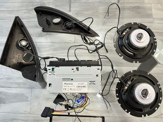 Pioneer MVH-S420BT + altavoces + tweeters coche