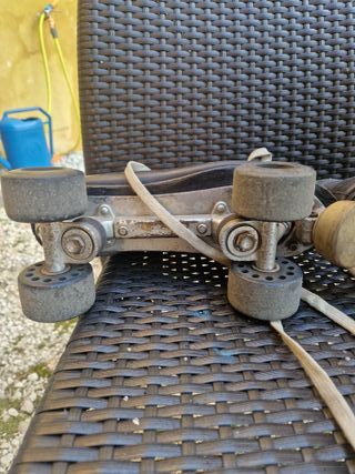 Pattini vintage da collezione usati
