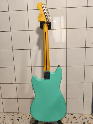 Squier Mustang vintage modified by Fender