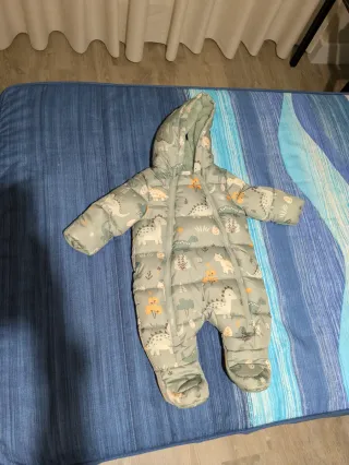 2 Monos de  invierno bebé 0-6 meses.