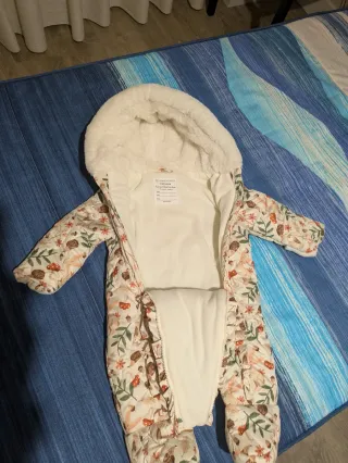 2 Monos de  invierno bebé 0-6 meses.