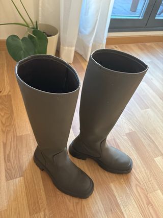 Botas de agua ZARA Talla 38 Verde Oliva