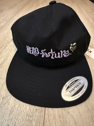 Gorra Fox Hello Future Negra