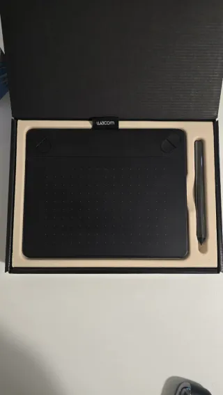 Tavoletta Grafica Wacom Intuos ART
