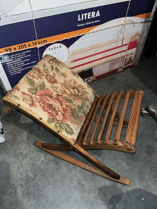 Reposapiés Madera Estilo Retro