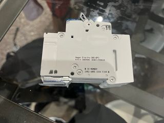 Magneto térmico Hager MUN225A 2P 25A NUEVO