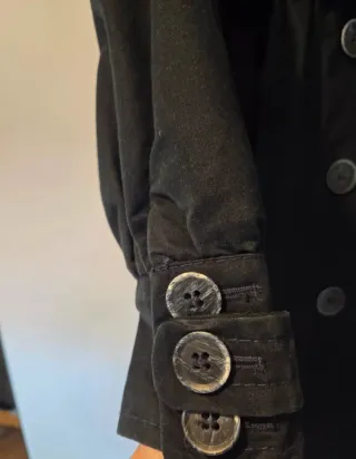 Gabardina Burberry Kensington Negra Mujer