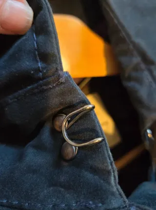 Gabardina Burberry Kensington Negra Mujer