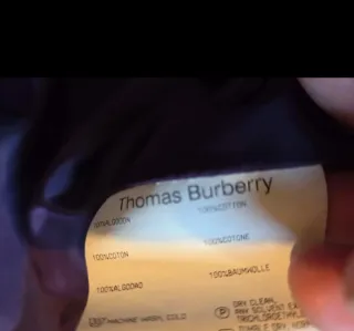 Gabardina Burberry Kensington Negra Mujer