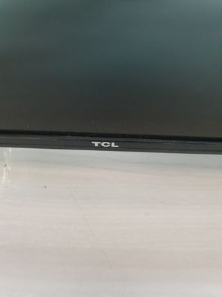 TV TCL 65'' para piezas