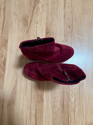 Botines MTNG Rojo Tacón Ancho y Plataforma