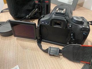 Cámara Canon EOS 600D + Lente 18-55mm