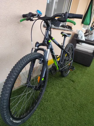 Bicicleta Rockrider ST 500 24 Niños