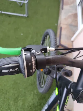 Bicicleta Rockrider ST 500 24 Niños