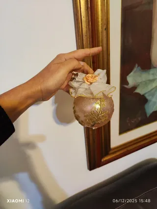 Palline Natalizie Decorate Oro e Bianco