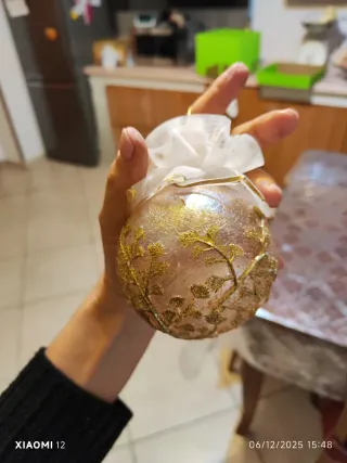 Palline Natalizie Decorate Oro e Bianco