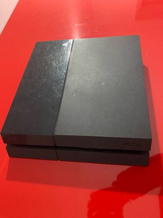 ¡PS4 en venta + MANDO ROJO!