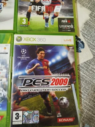 Xbox 360 Giochi FIFA e PES - 6 + 2 Omaggio