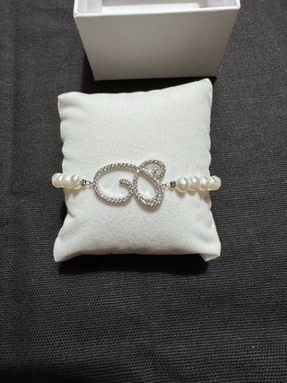 Braccialetto perle e argento con iniziale