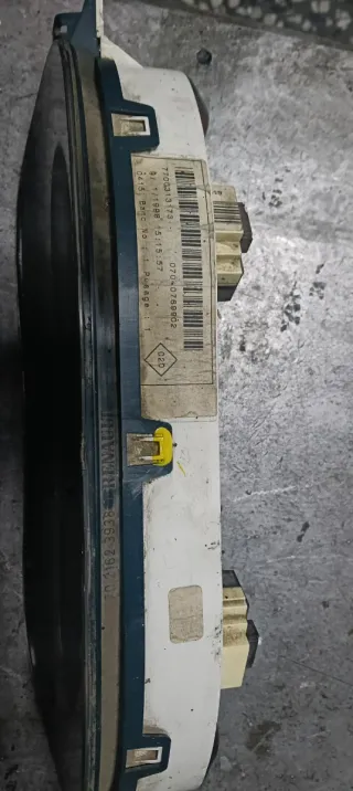 Cuenta kilómetros Renault Kangoo