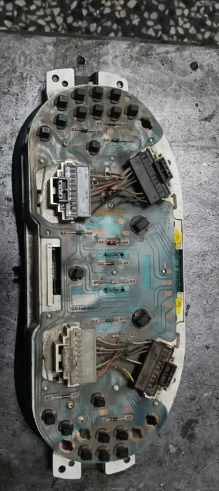 Cuenta kilómetros Renault Kangoo