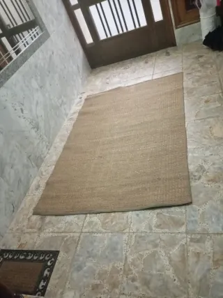 Tappeto in juta beige