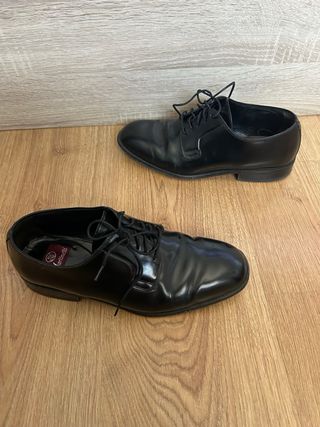 Zapatos piel  Martinelli Talla 41 Negros