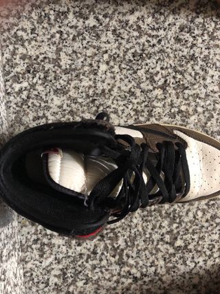 Jordan Travis Scott Marrones Altos