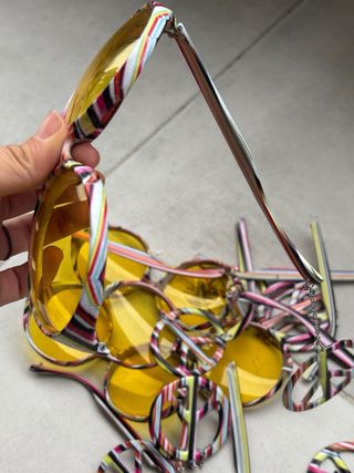 Gafas Hippie Multicolor con Colgantes