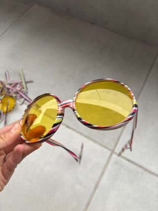 Gafas Hippie Multicolor con Colgantes