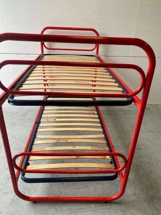 Literas metálicas y de madera