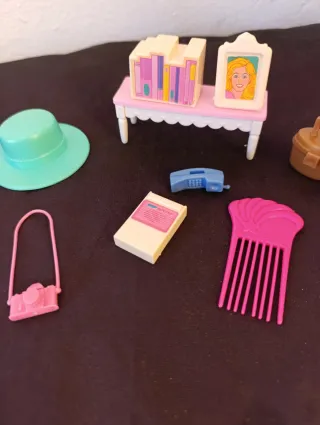 Accessori Barbie: Boombox, Scaffale, Pettine