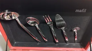 Cubertería mafil plateada 113 pza nueva
