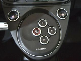 Abarth 500 595C Turismo 1.4 16v T-Jet 121kW E6D