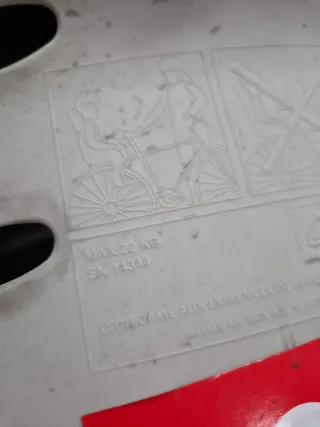 Silla bici niño Hamax Smiley. En perfecto estado