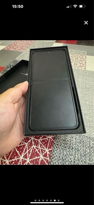 Samsung Galaxy Z Flip 4 Viola